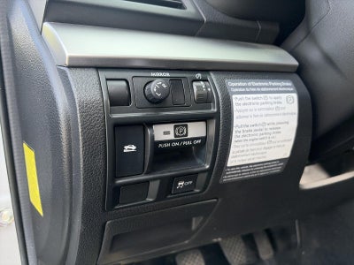 2011 Subaru Outback 2.5i Premium Manual w/All-Weather Pkg and harman/kardon Audio Pkg