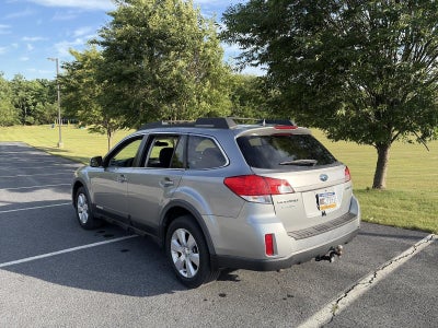 2011 Subaru Outback 2.5i Premium Manual w/All-Weather Pkg and harman/kardon Audio Pkg