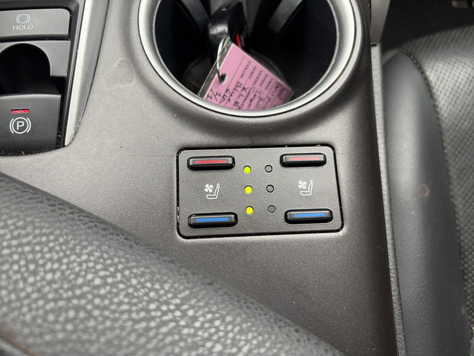 2022 Toyota Camry XLE Auto (SE)