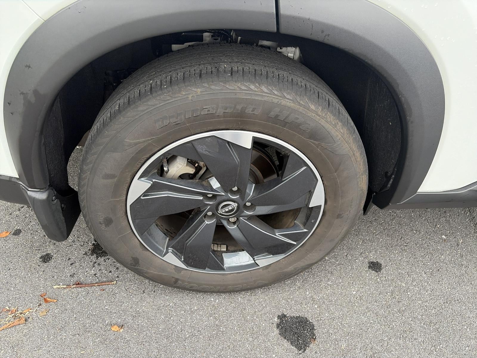 2024 Nissan Rogue AWD SV