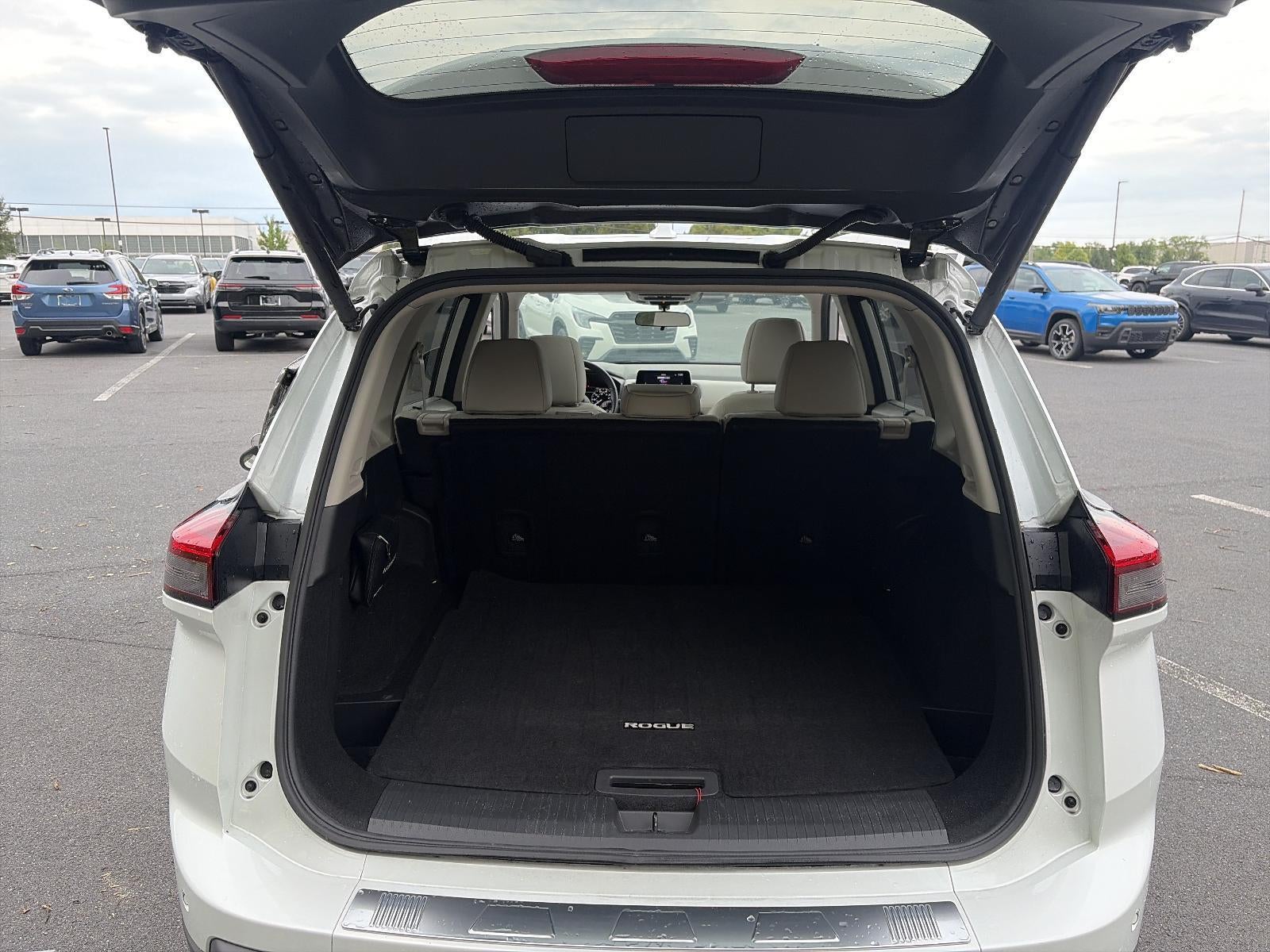 2024 Nissan Rogue AWD SV