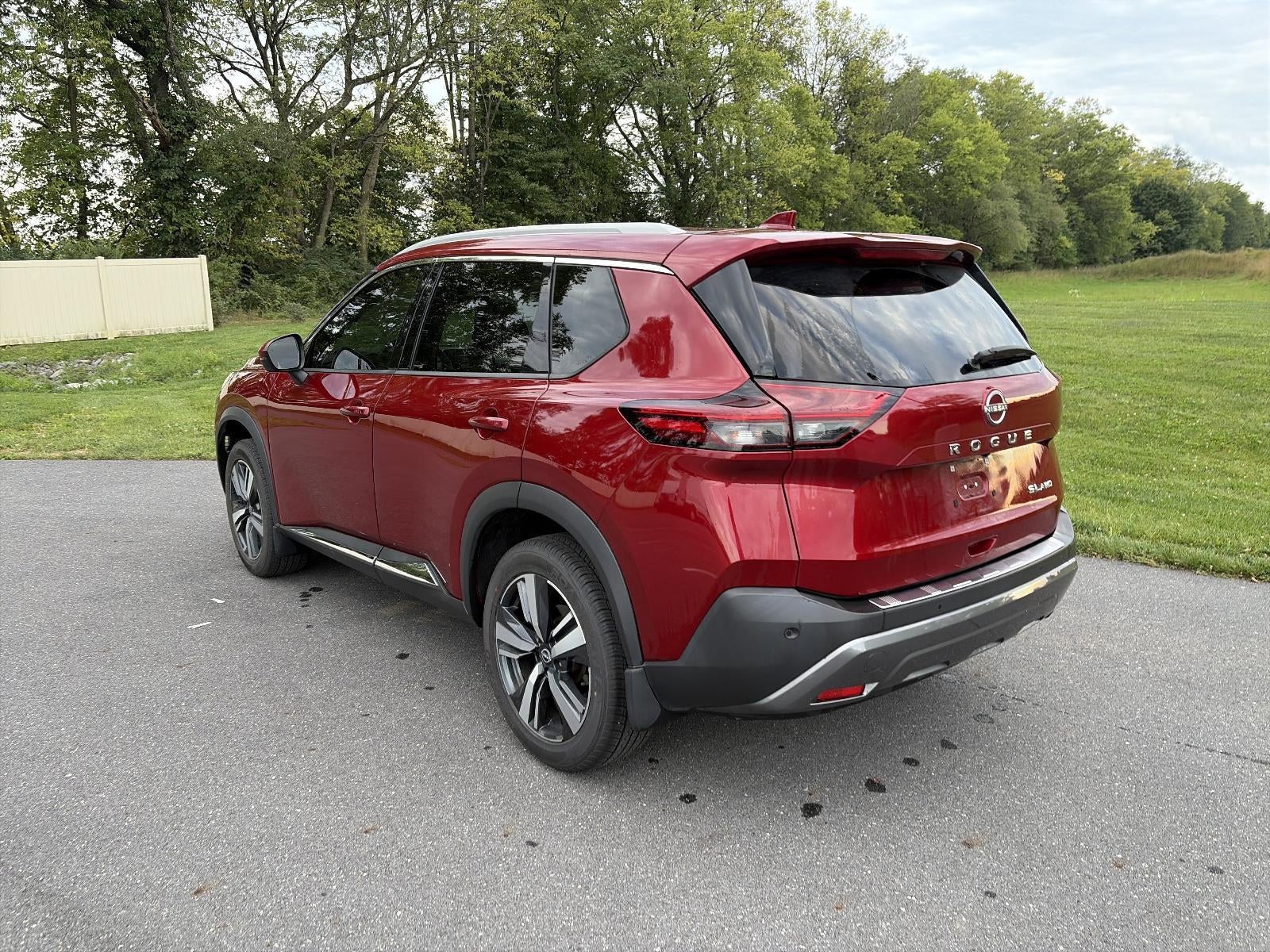 2023 Nissan Rogue AWD SL