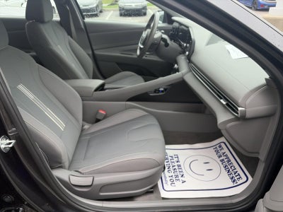 2022 Hyundai ELANTRA SEL IVT