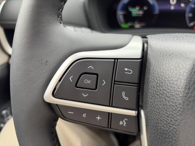 2025 Toyota Grand Highlander Hybrid LE AWD (Natl)
