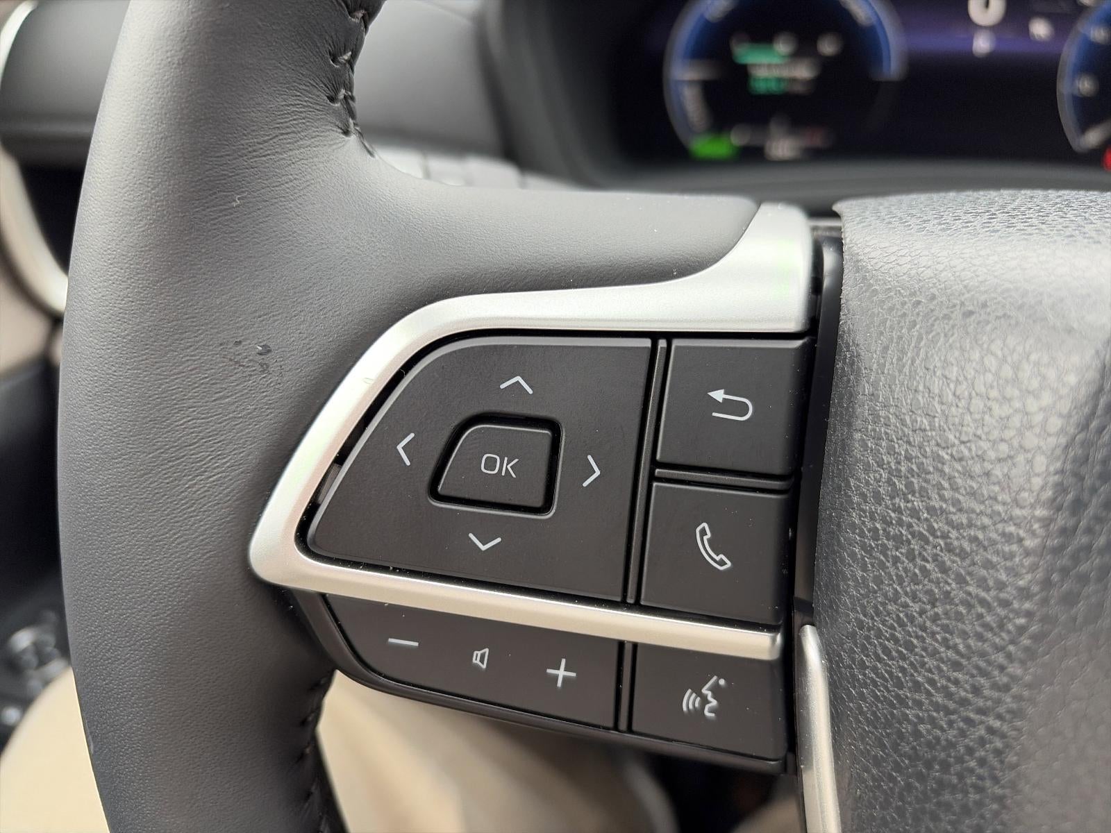 2025 Toyota Grand Highlander Hybrid LE AWD (Natl)