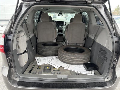 2018 Toyota Sienna LE FWD 8-Passenger (Natl)