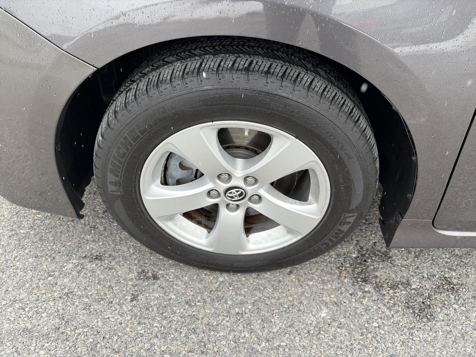 2018 Toyota Sienna LE FWD 8-Passenger (Natl)