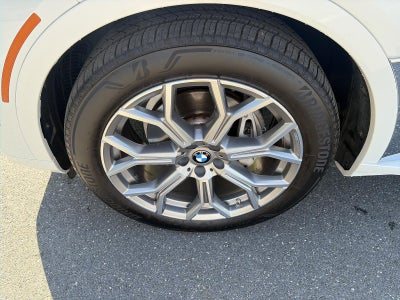 2022 BMW X7 xDrive40i Sports Activity Vehicle
