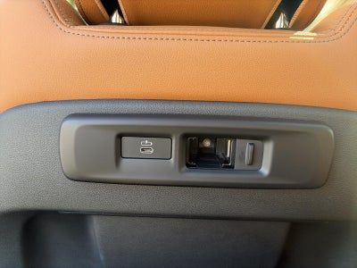 2022 BMW X7 xDrive40i Sports Activity Vehicle
