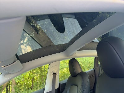 2023 Tesla Model 3 RWD