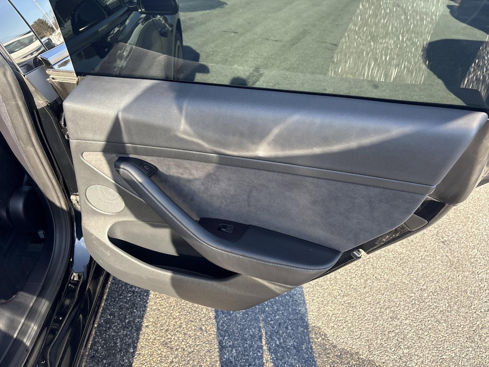 2023 Tesla Model 3 RWD