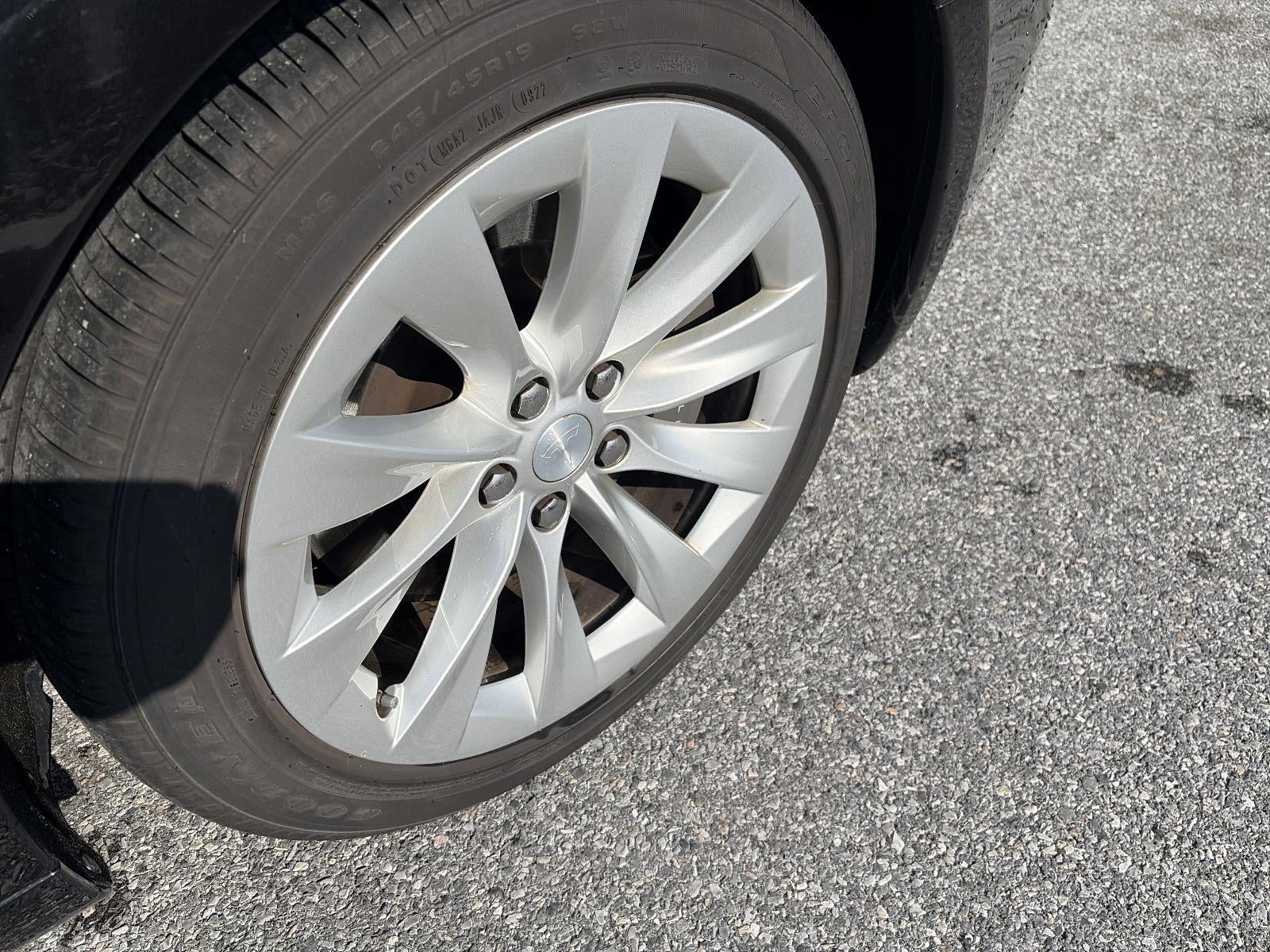 2018 Tesla Model S 75D AWD