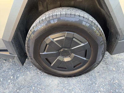 2024 Tesla Cybertruck AWD