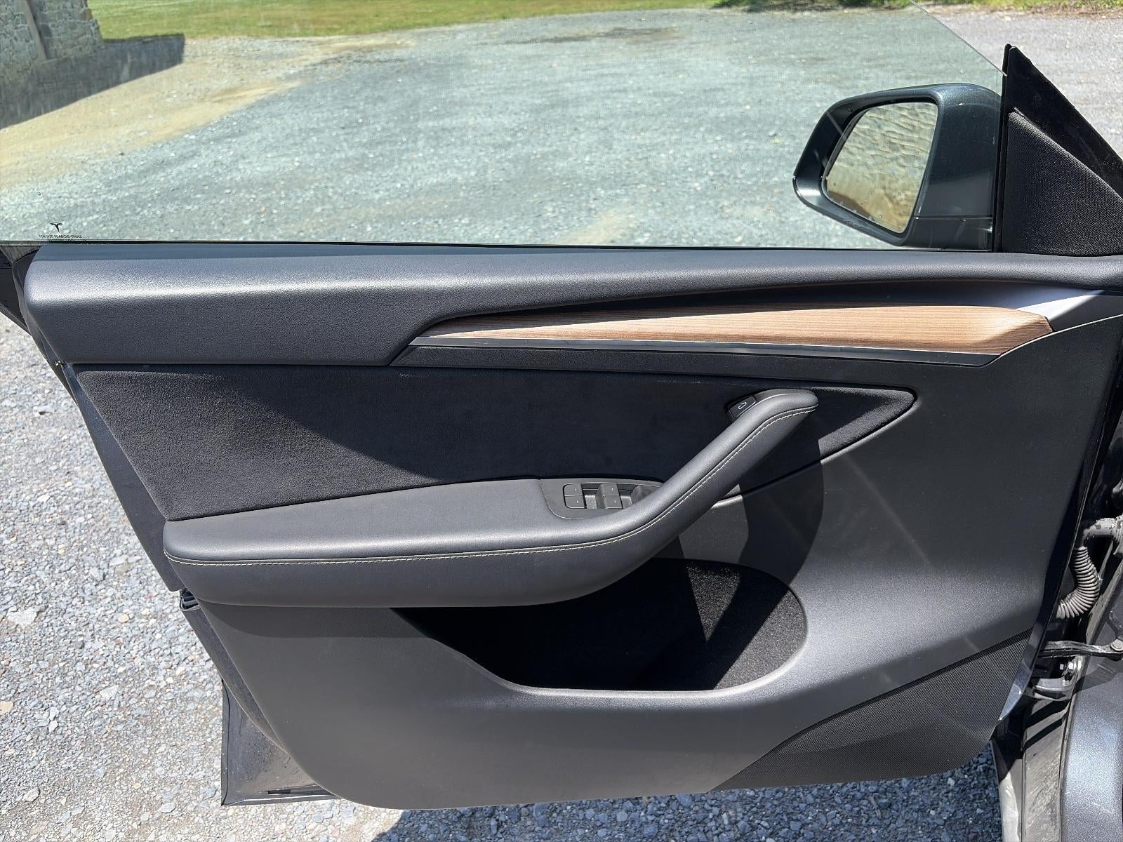 2023 Tesla Model Y Long Range AWD