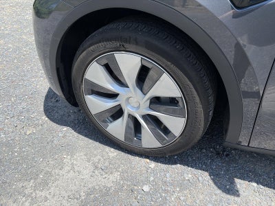 2023 Tesla Model Y Long Range AWD