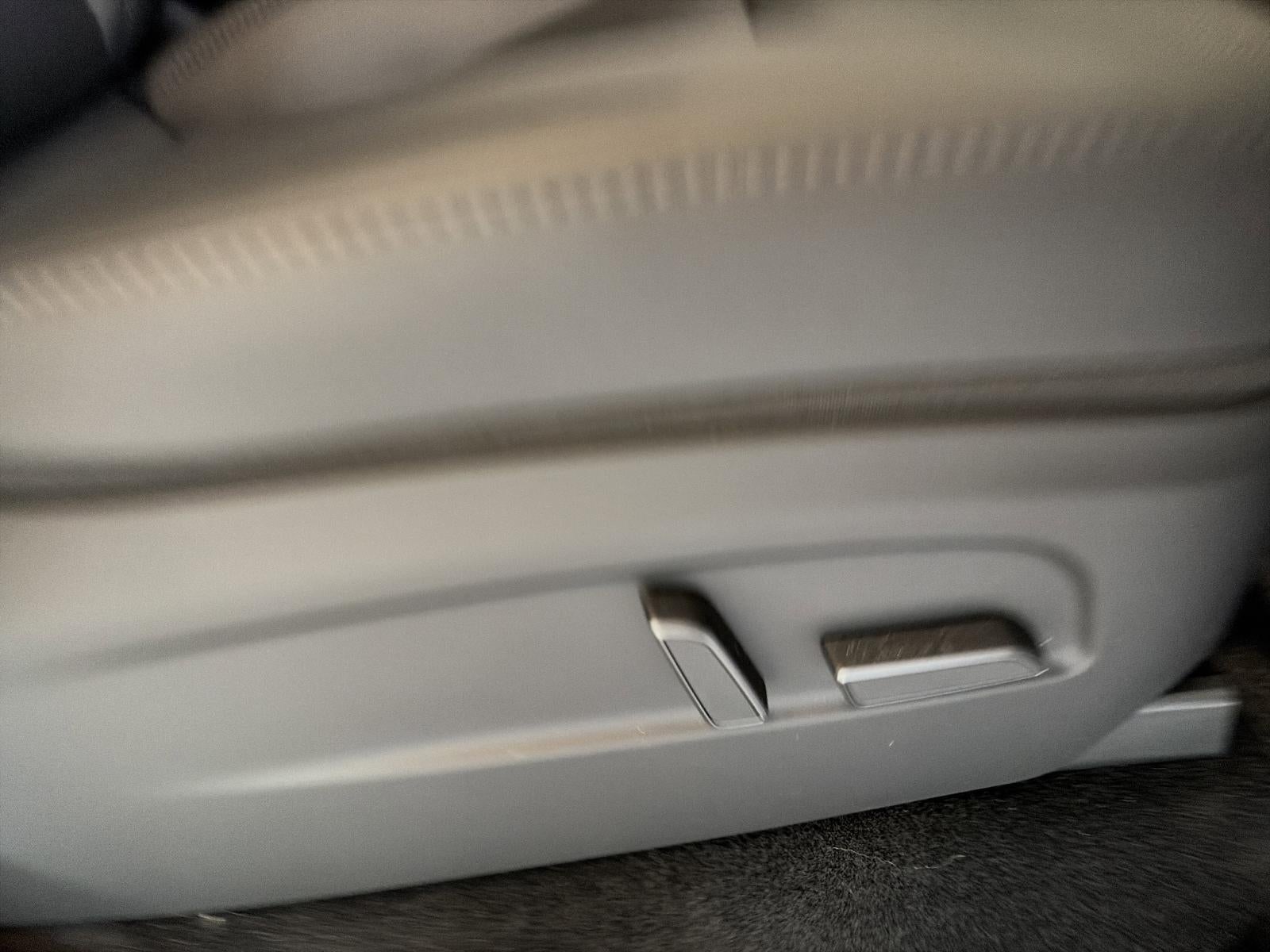 2026 Tesla Model Y RWD