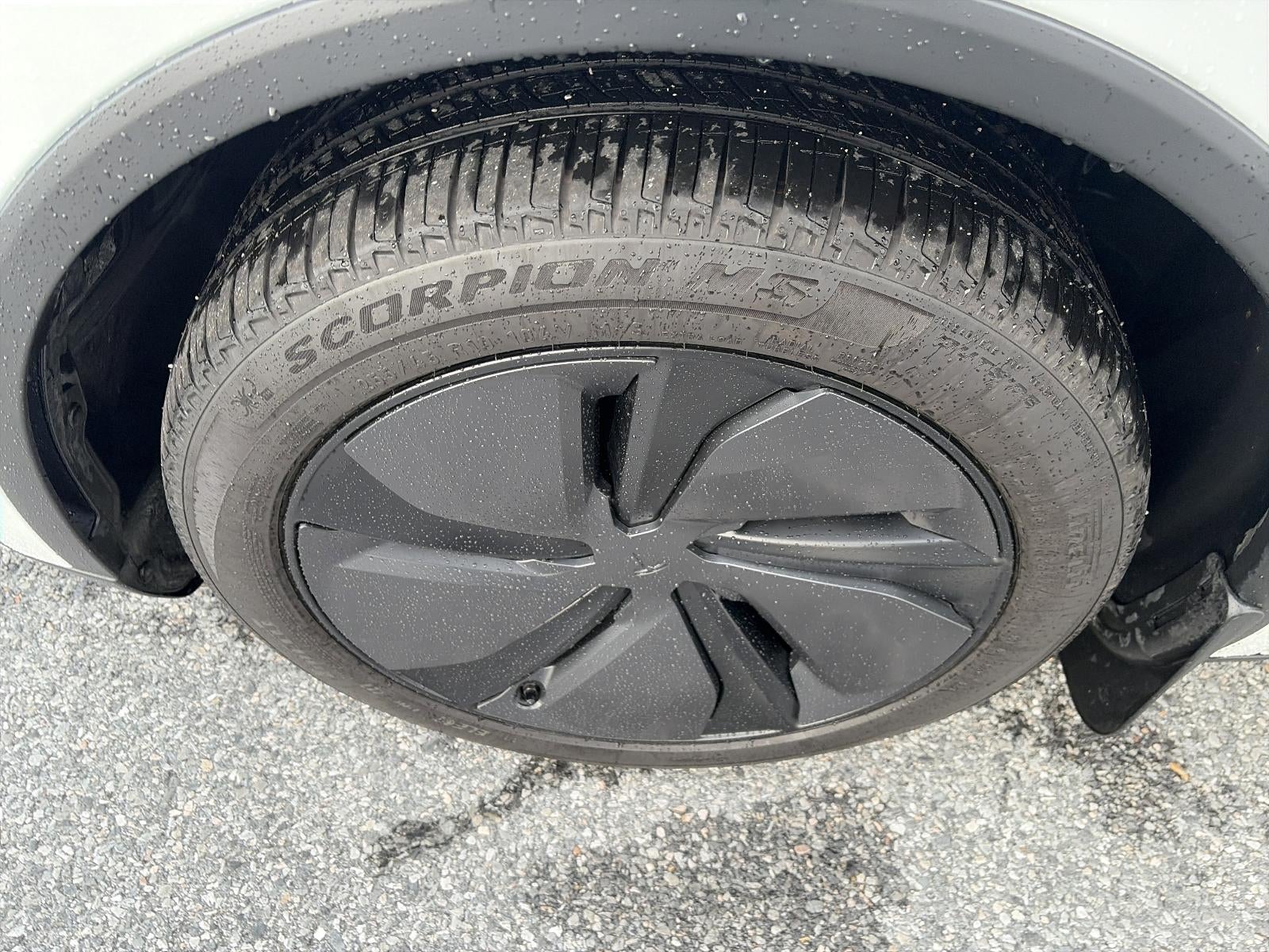 2026 Tesla Model Y AWD