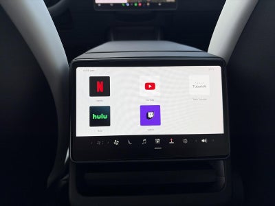 2026 Tesla Model Y AWD