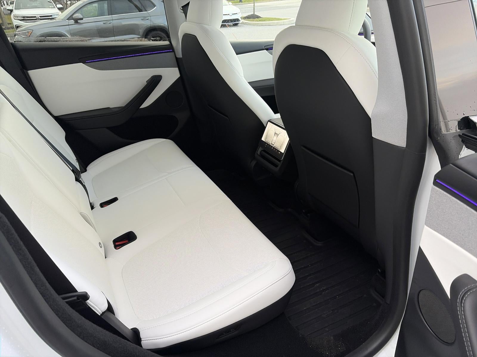 2026 Tesla Model Y AWD