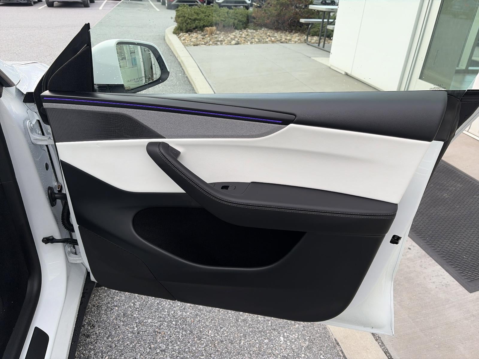 2026 Tesla Model Y AWD