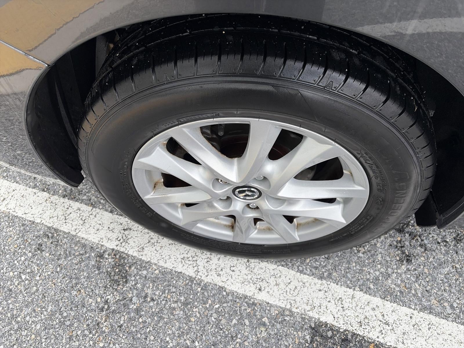 2014 Mazda Mazda3 4dr Sdn Man i Touring