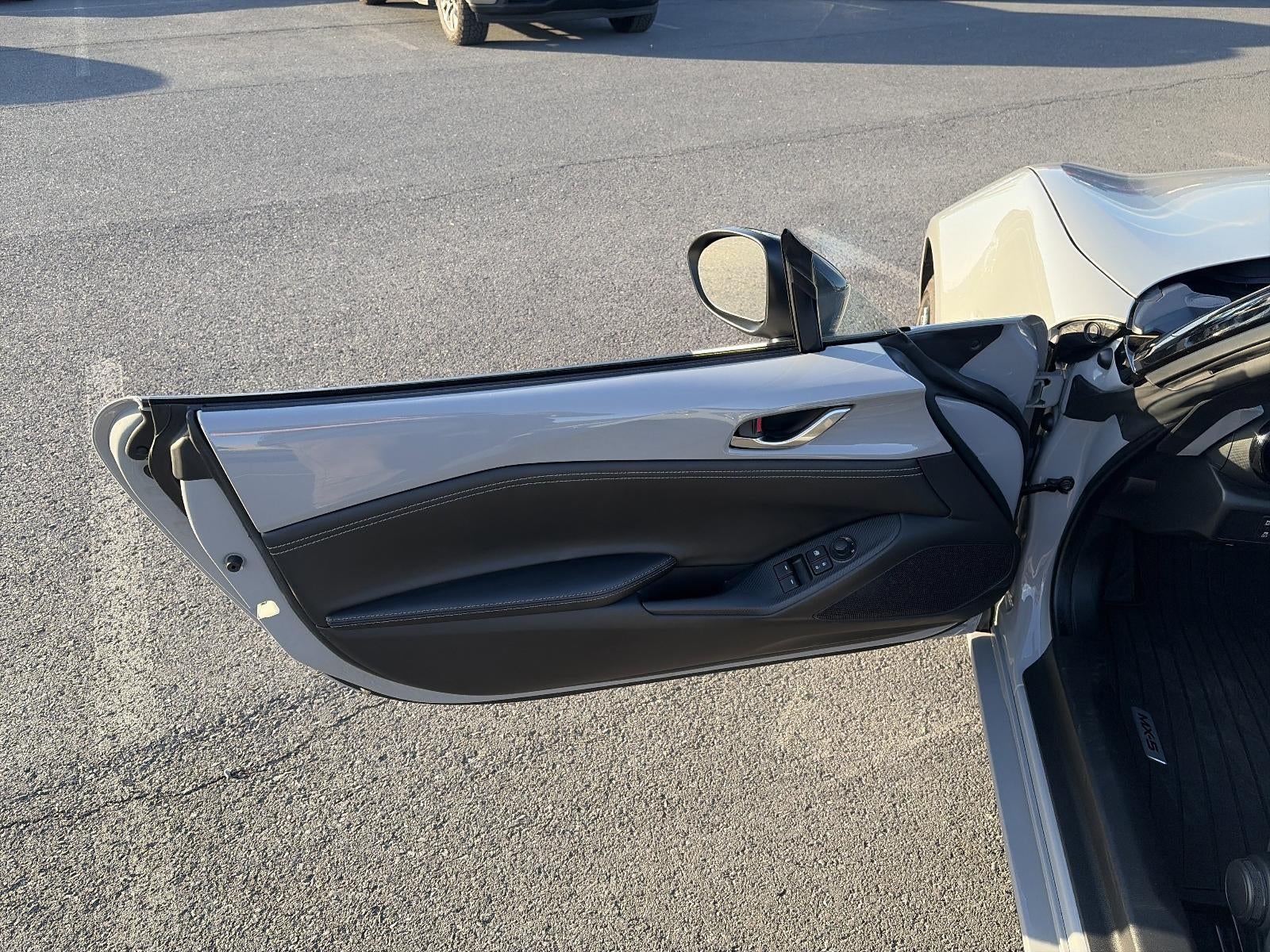 2024 Mazda Mazda MX-5 Miata Club Manual