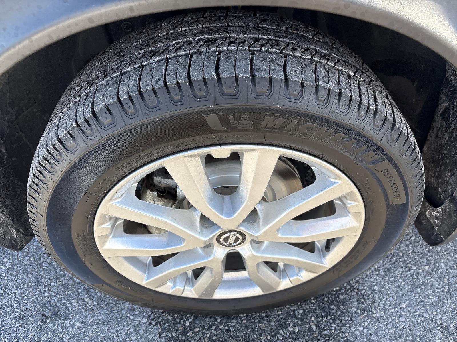 2022 Nissan Rogue Sport AWD SV