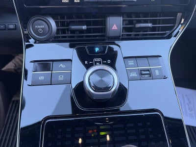 2024 Toyota bZ4X XLE AWD (Natl)