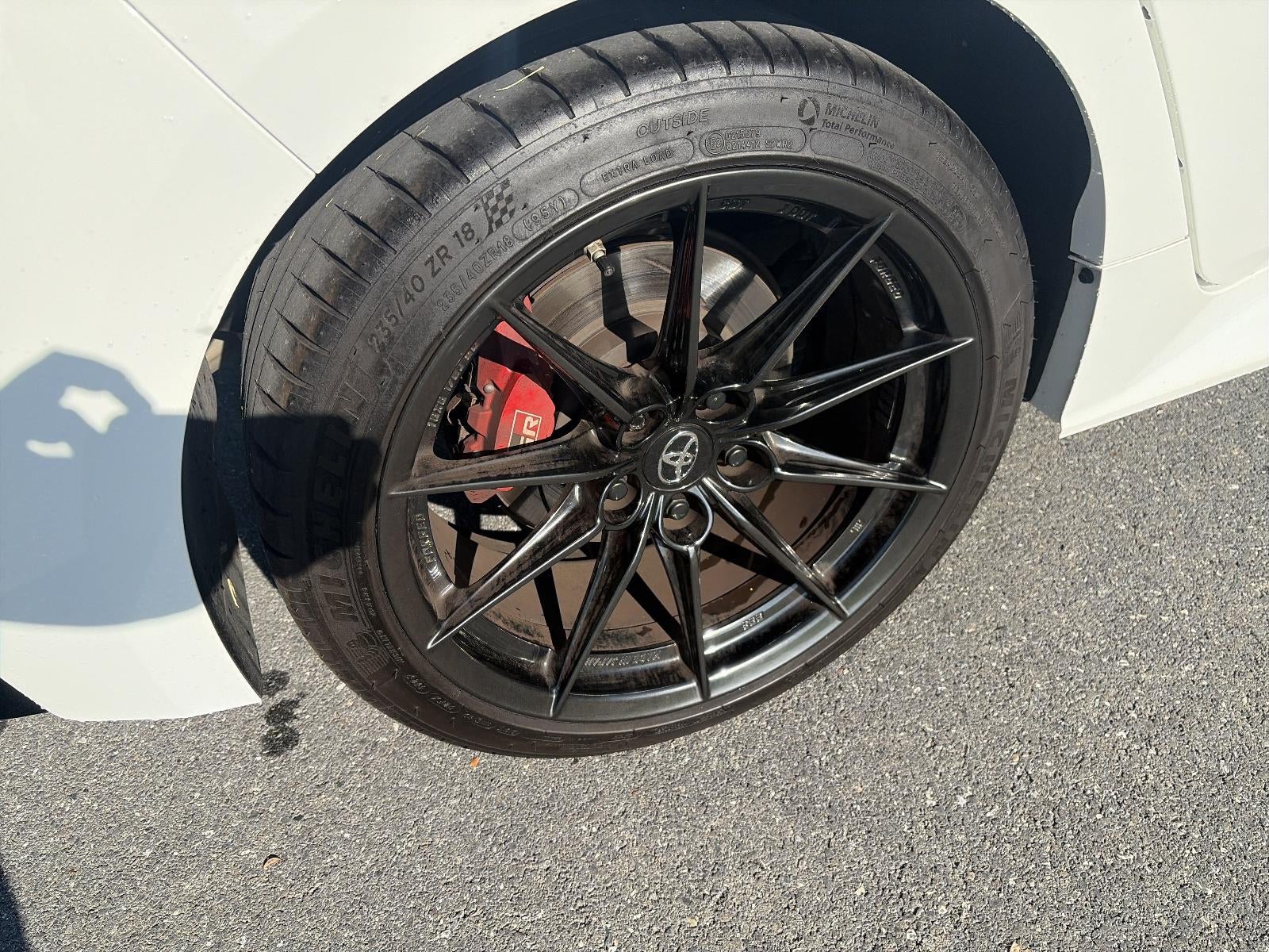 2024 Toyota GR Corolla Premium Manual (Natl)