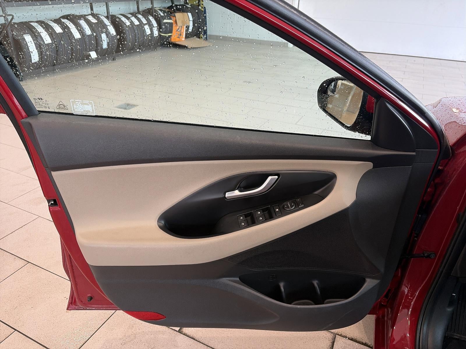 2020 Hyundai ELANTRA GT Auto