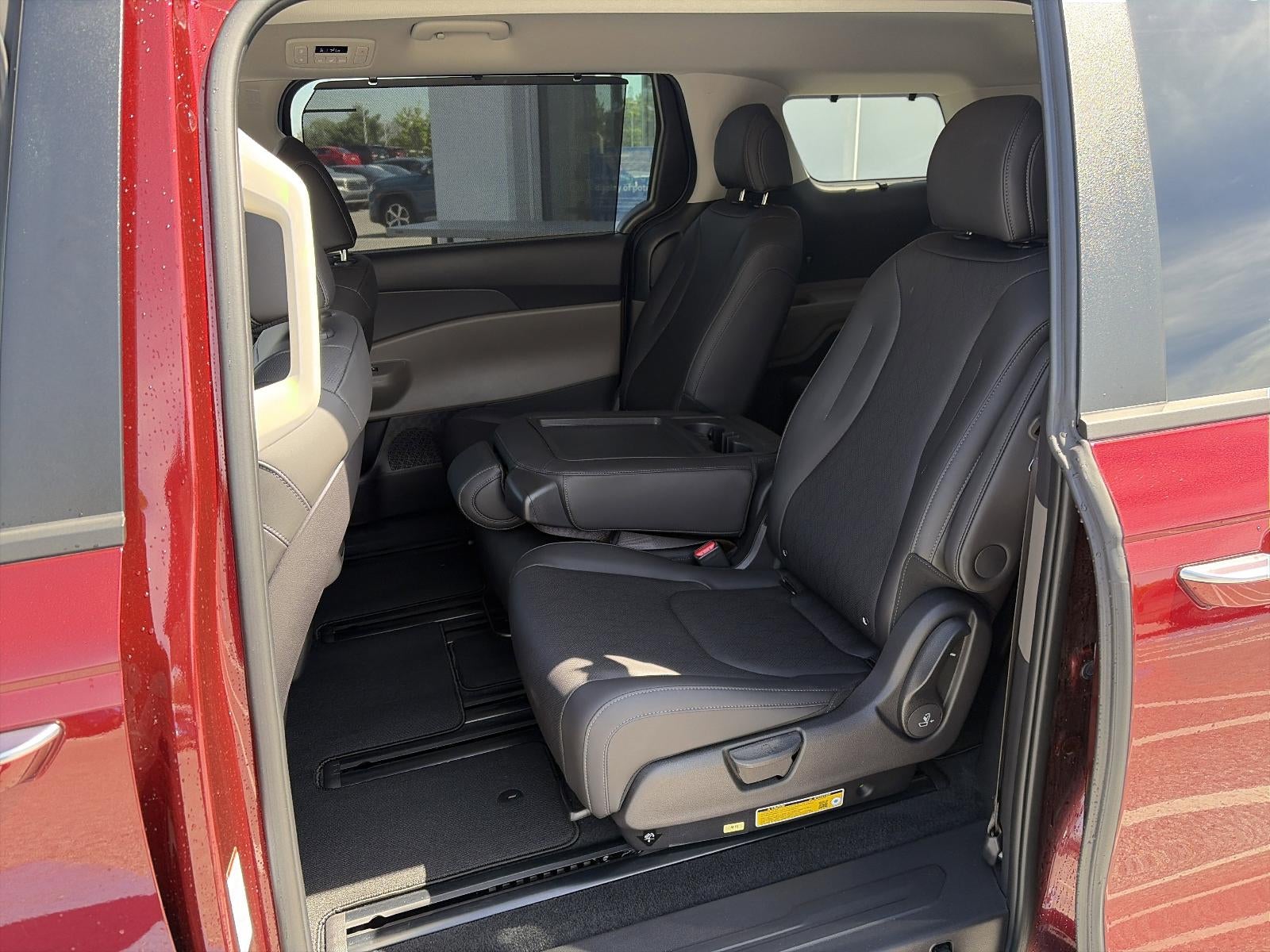 2026 Kia Carnival EX FWD