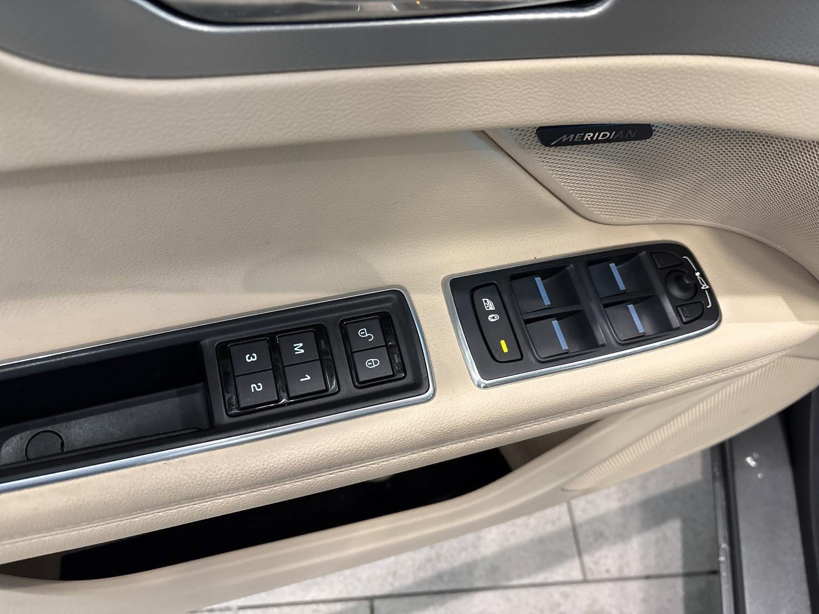 2017 Jaguar XF 35t Prestige AWD