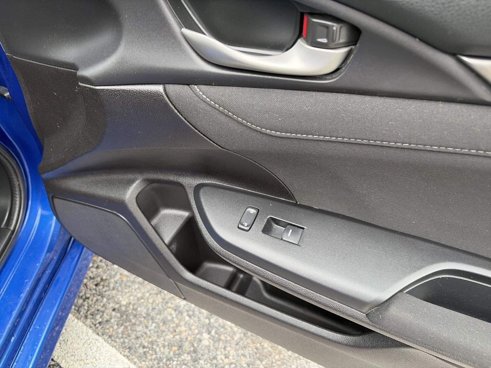 2017 Honda Civic Hatchback EX CVT