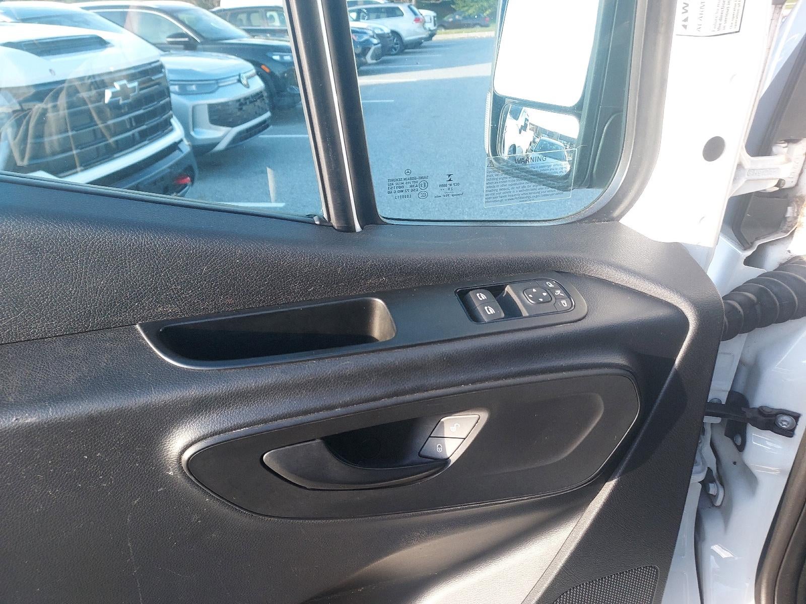 2021 Mercedes-Benz Sprinter Cargo Van 1500 Standard Roof I4 144" RWD