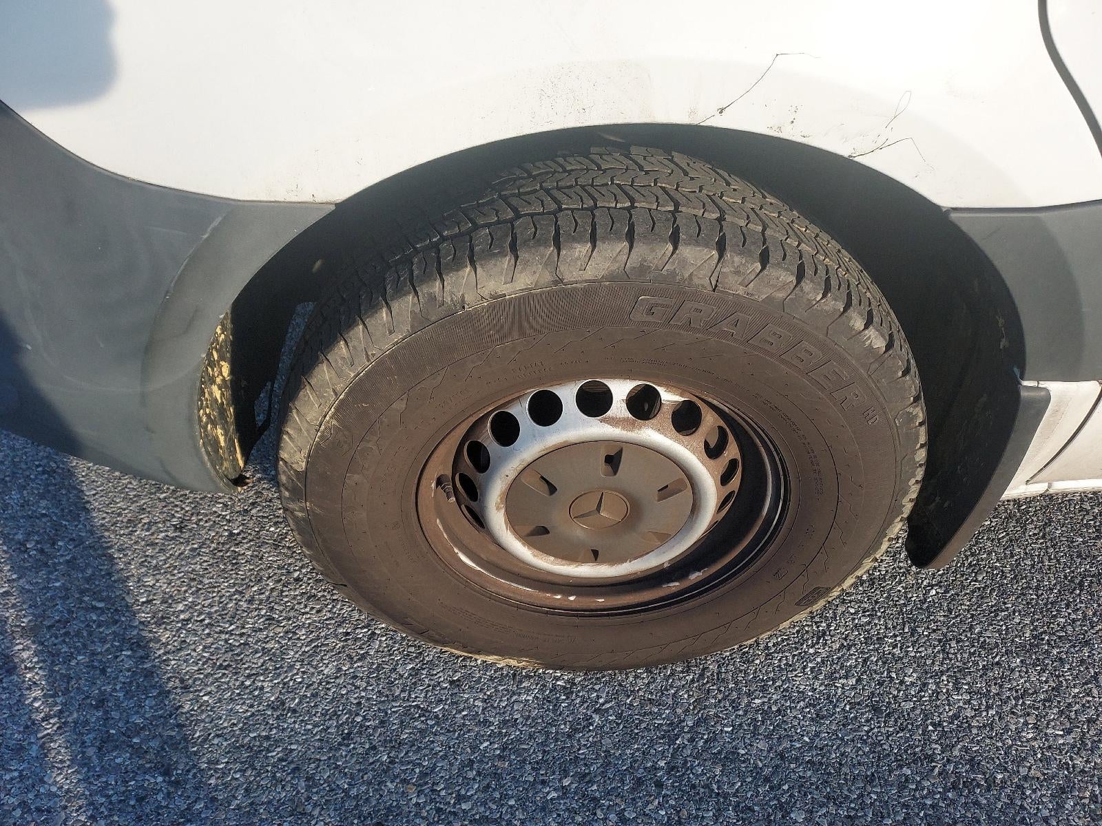 2021 Mercedes-Benz Sprinter Cargo Van 1500 Standard Roof I4 144" RWD