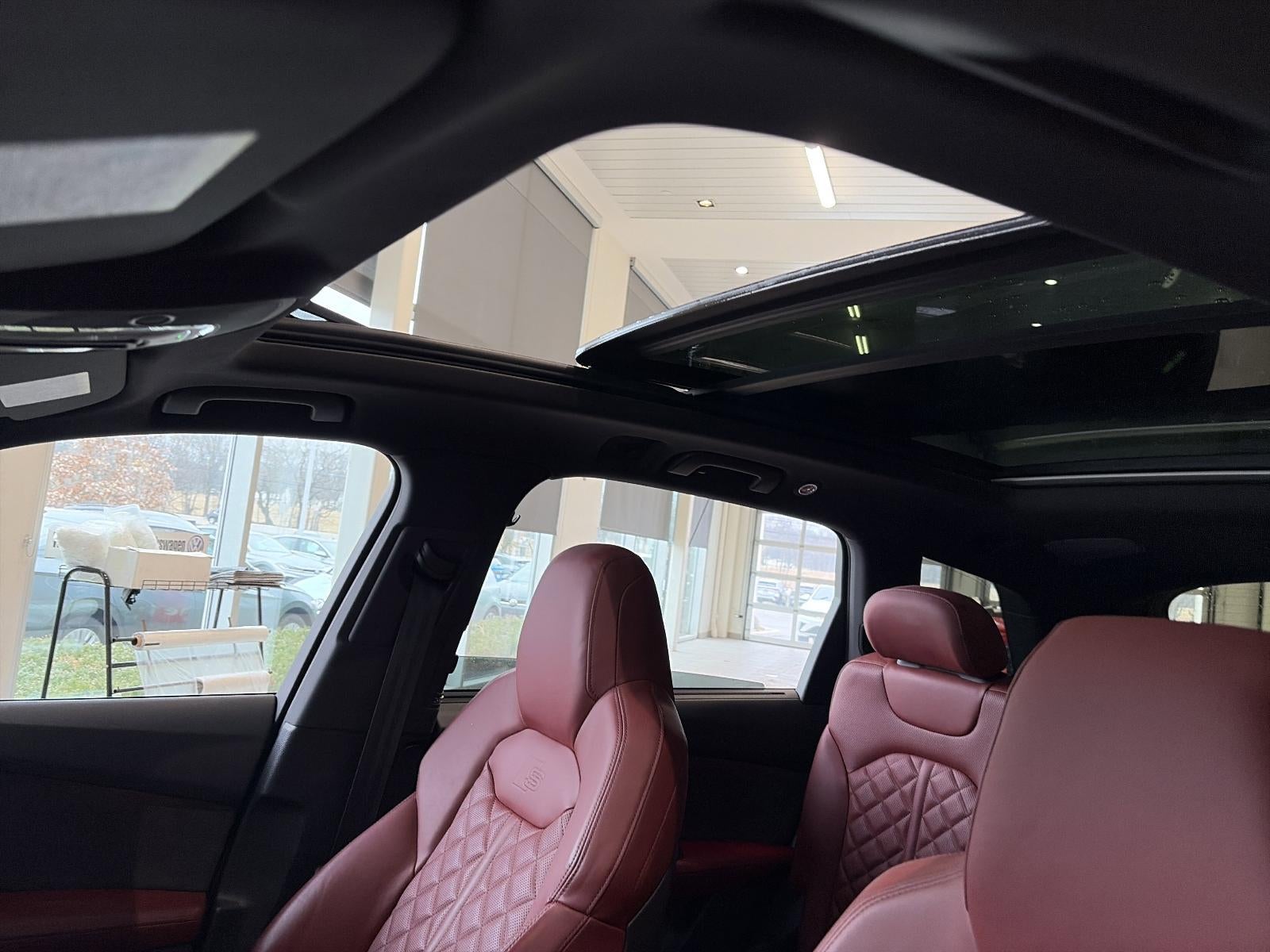 2022 Audi SQ7 Premium Plus 4.0 TFSI quattro