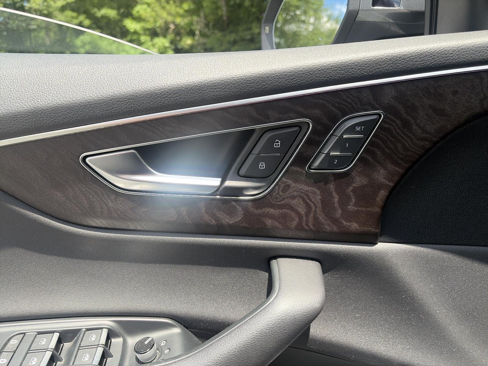 2020 Audi Q8 Premium Plus 55 TFSI quattro