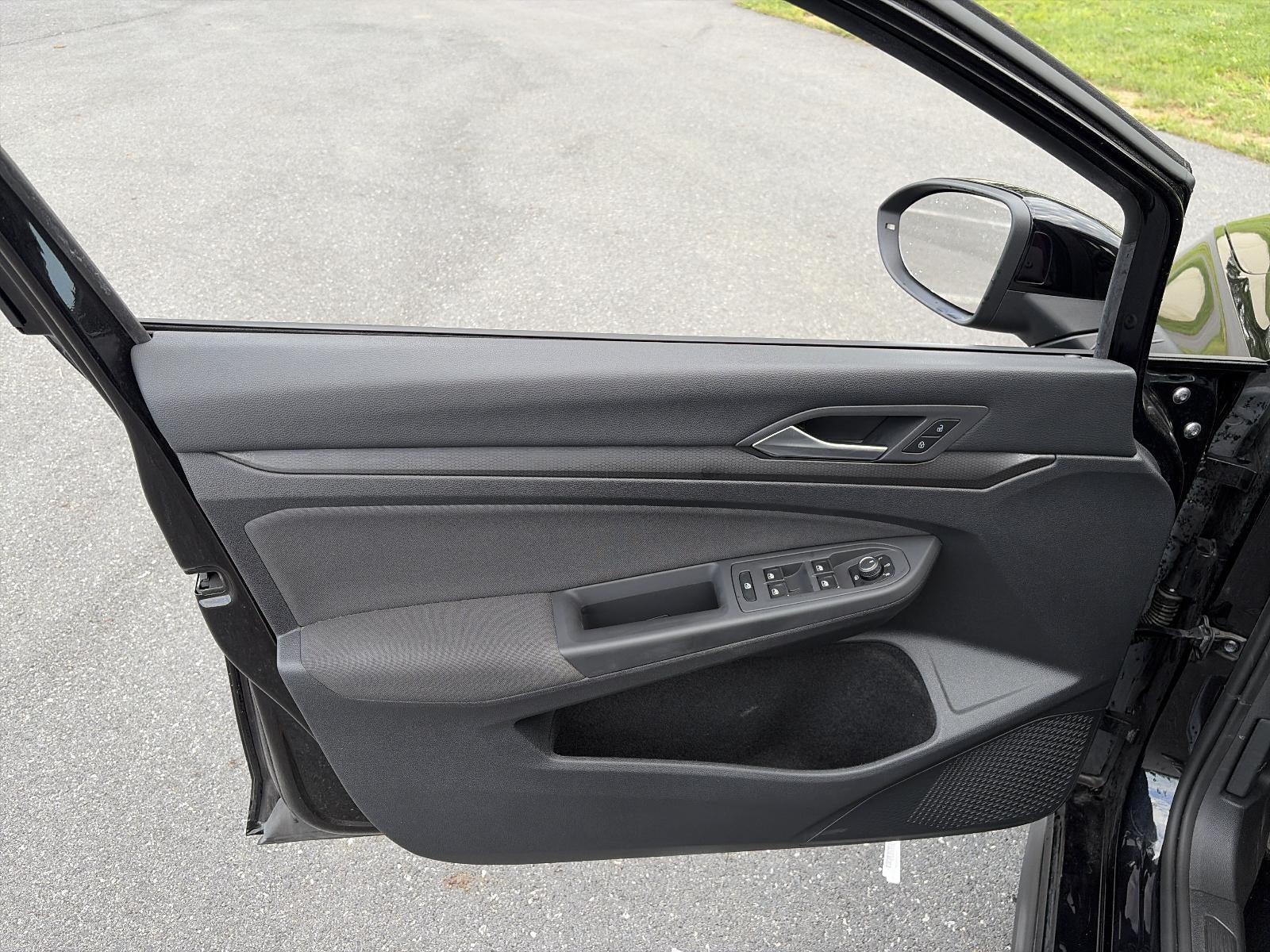 2022 Volkswagen Golf GTI 2.0T SE DSG