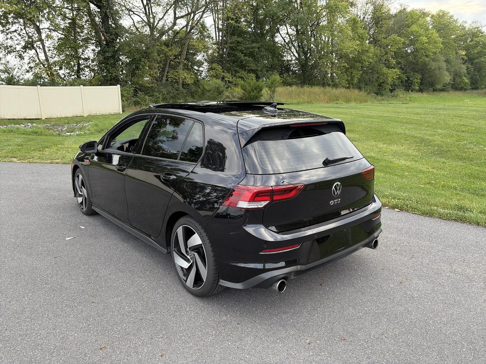 2022 Volkswagen Golf GTI 2.0T SE DSG