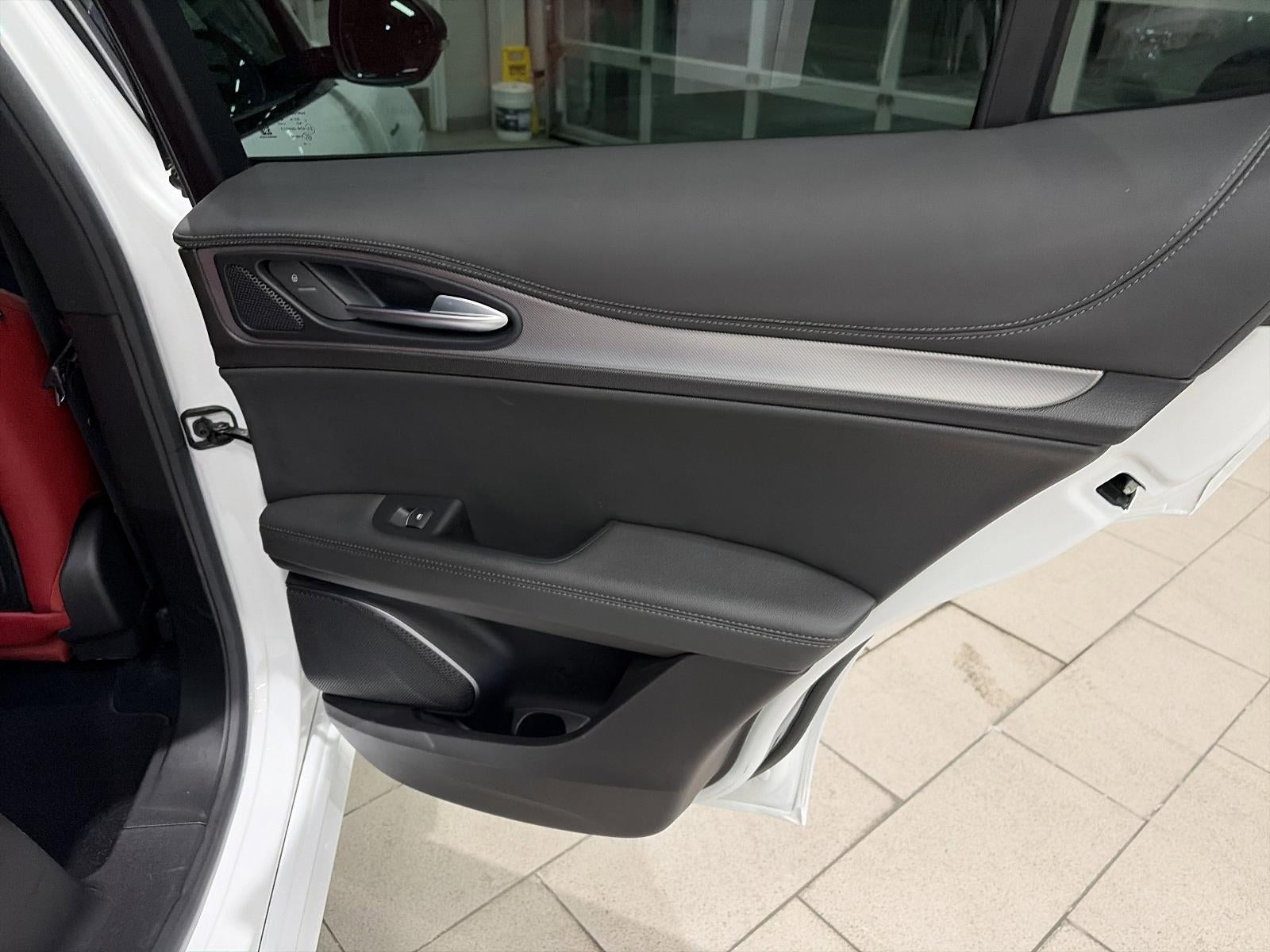 2023 Alfa Romeo Stelvio Veloce AWD