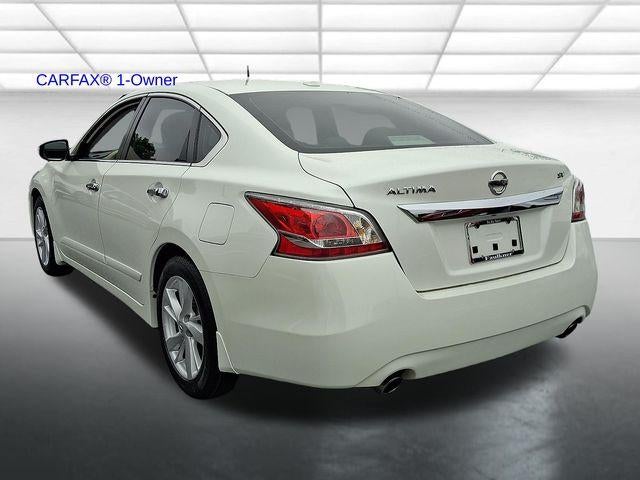 2015 Nissan Altima 4dr Sdn I4 2.5 SV