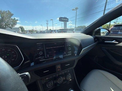 2019 Volkswagen Jetta R-Line Auto w/SULEV