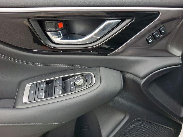 2025 Subaru Outback Touring AWD