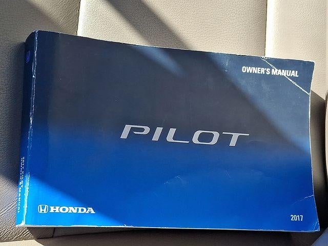 2017 Honda Pilot Touring AWD