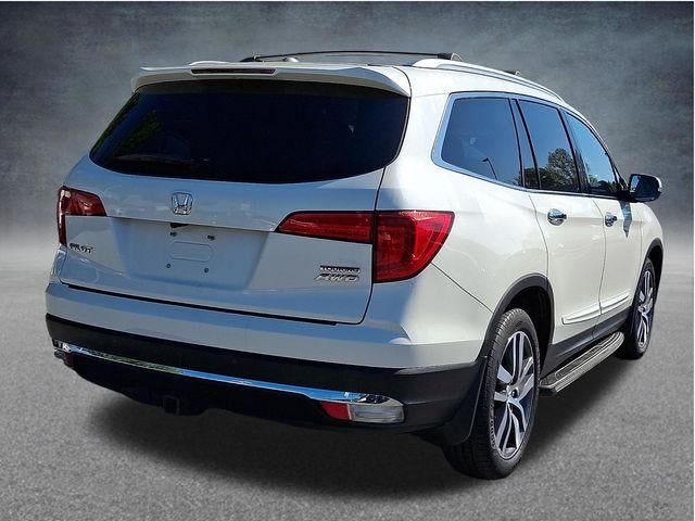 2017 Honda Pilot Touring AWD