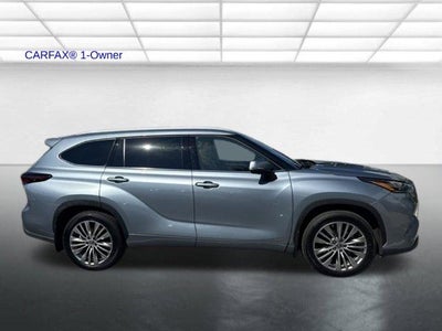 2024 Toyota Highlander Hybrid Platinum AWD (Natl)