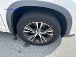 2016 Toyota Highlander AWD 4dr V6 XLE (Natl)
