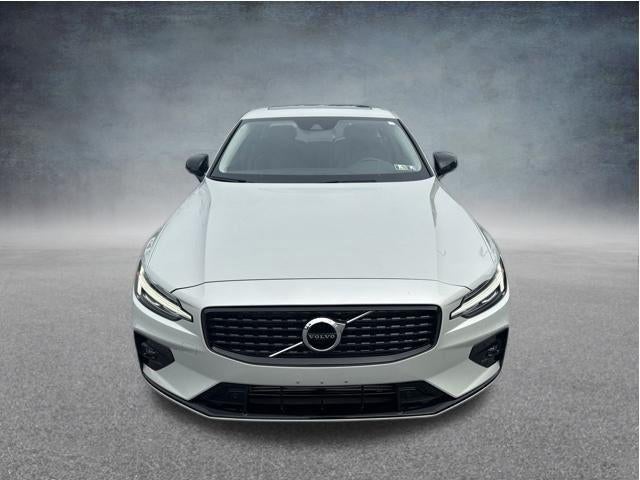 2021 Volvo S60 T5 AWD Momentum