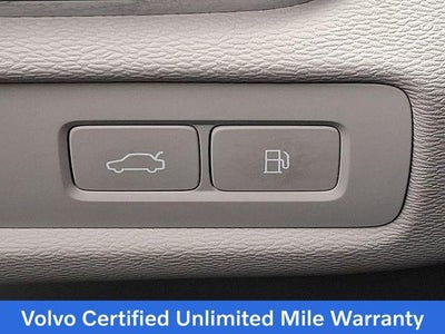 2023 Volvo S60 Recharge Plug-In Hybrid T8 eAWD PHEV Plus Dark Theme