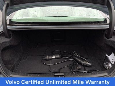 2023 Volvo S60 Recharge Plug-In Hybrid T8 eAWD PHEV Plus Dark Theme